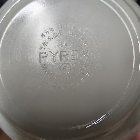 Pyrex 402 ❄️ Snowflake - Picture 2 of 11